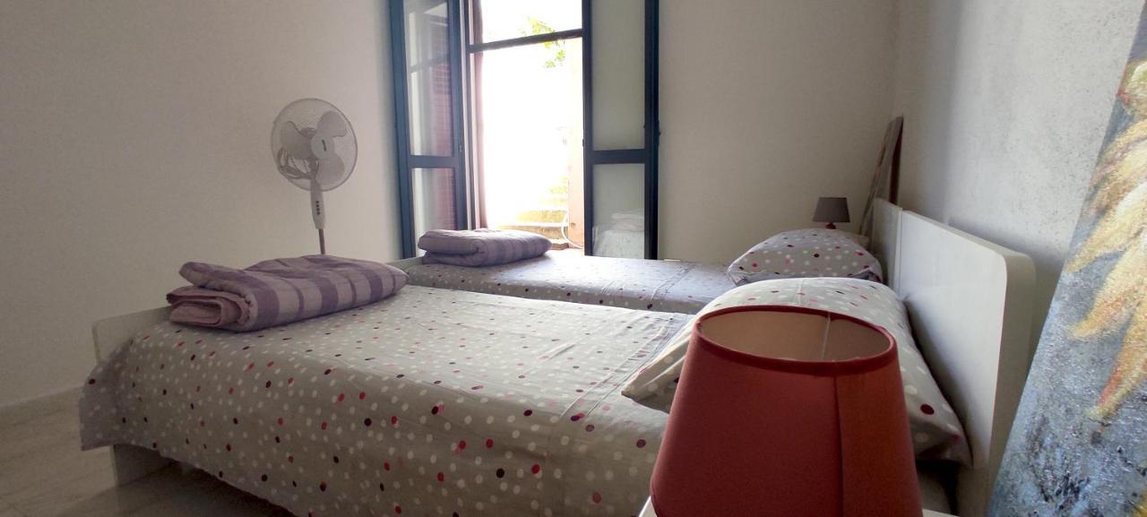 La Dolce Vista Apartment Magomadas Luaran gambar